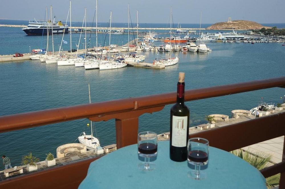 Hotel Coronis Naxos City Exterior photo