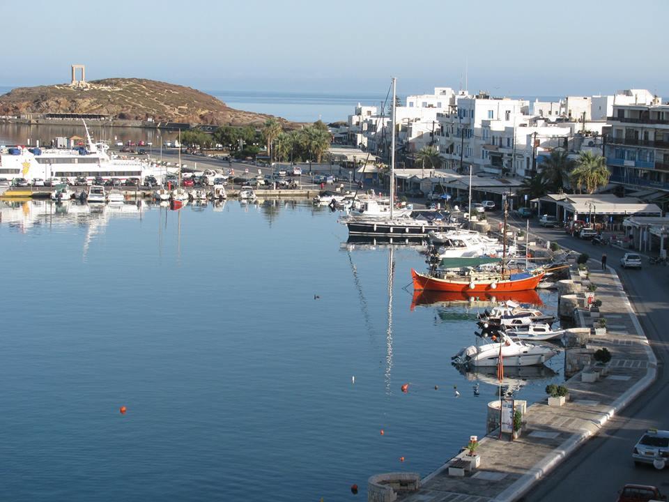 Hotel Coronis Naxos City Exterior photo